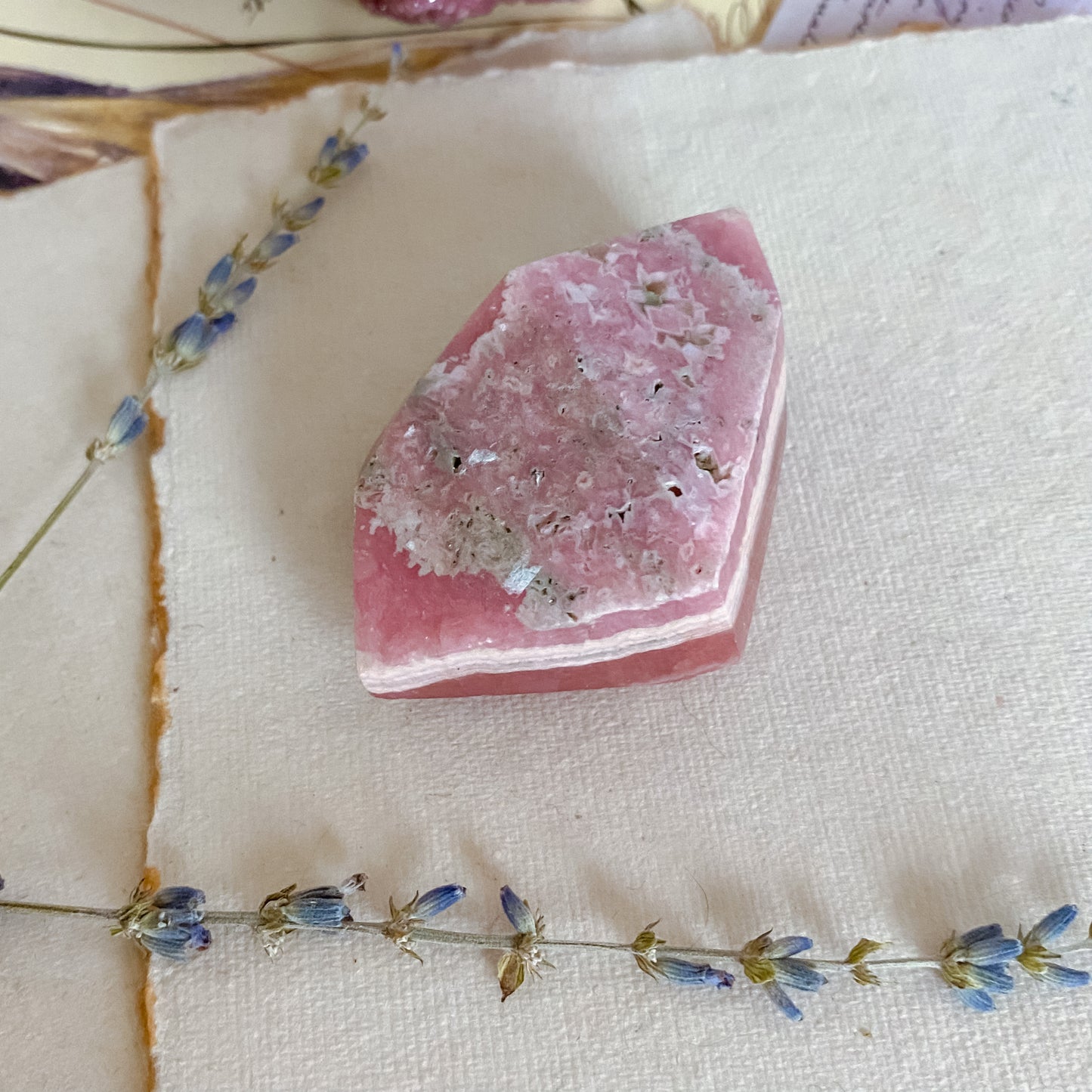 Rhodocrosite freefrom