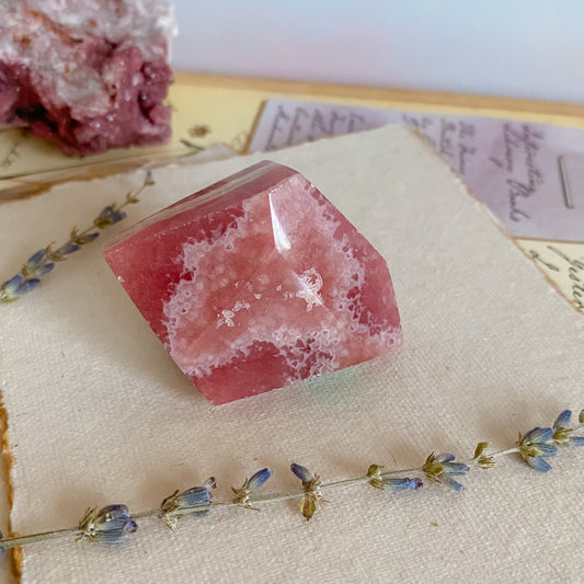 Rhodocrosite freefrom