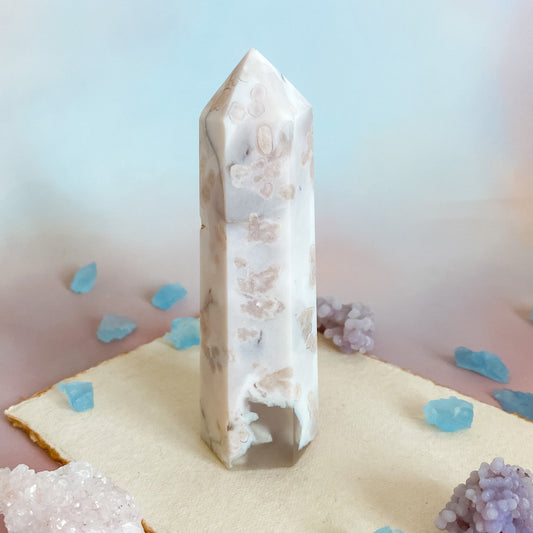 Gorgeous pastel Ivory Flower Agate tower